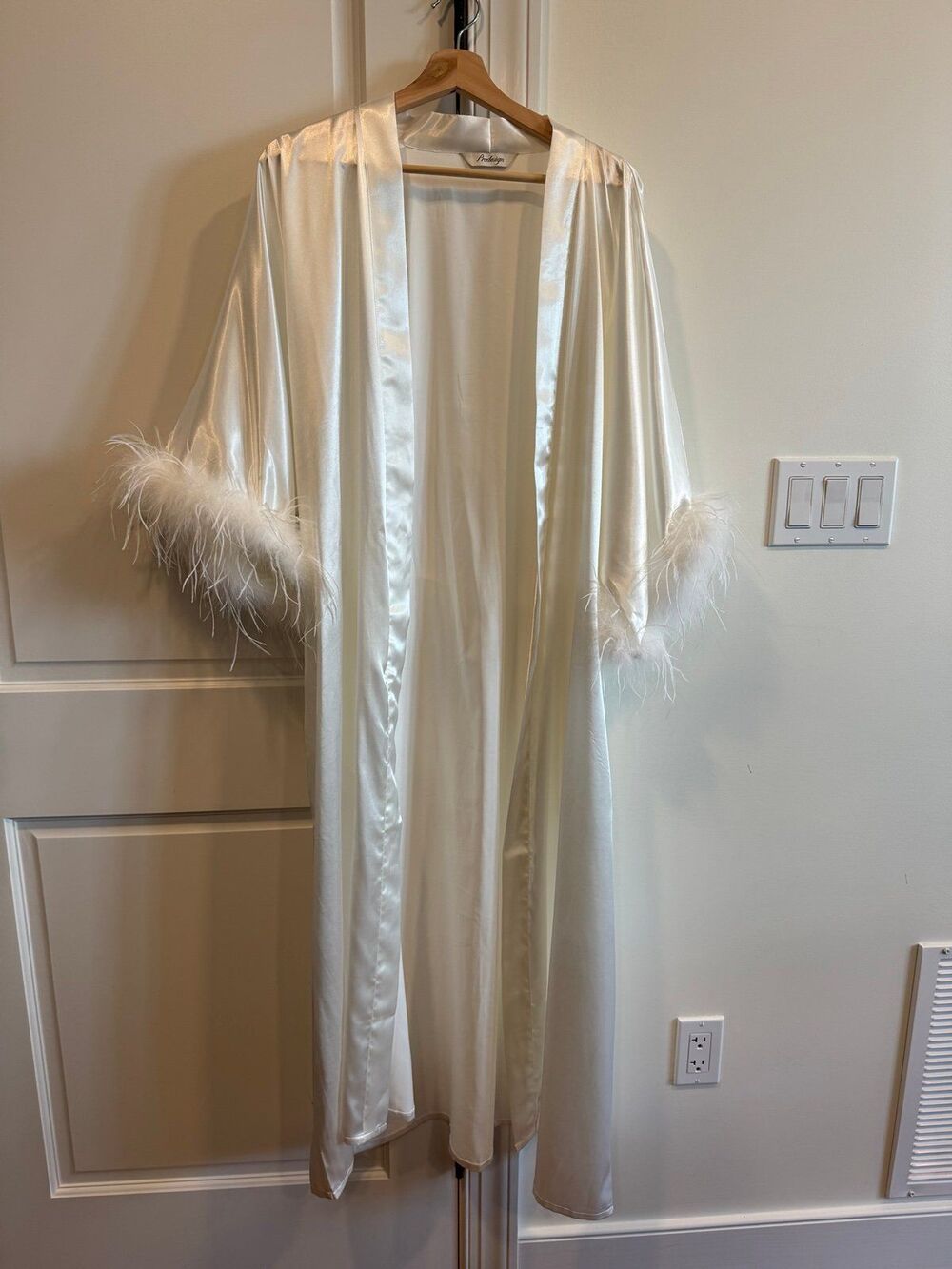 Glamorous White Satin Long Robe with Feather Trim